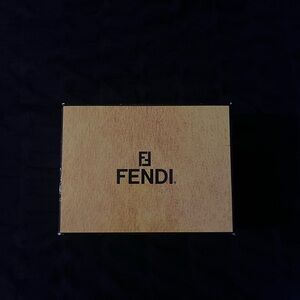 Fendi luxury vintage Orologi analog watch